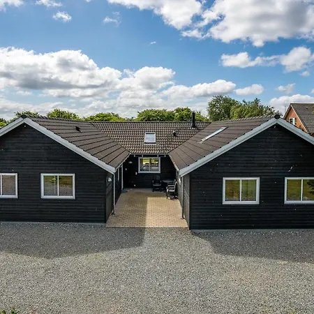 7 Bedroom Cozy In Sydals Semesterbostad *